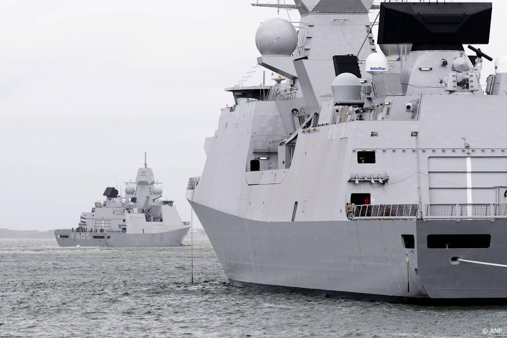 Kabinet verlengt missie Evertsen in Middellandse Zee met maand