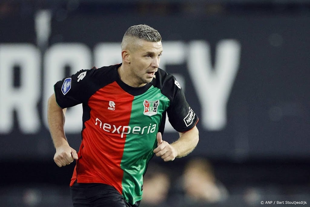 Aanvaller Linssen verlengt aflopend contract bij NEC tot 2028