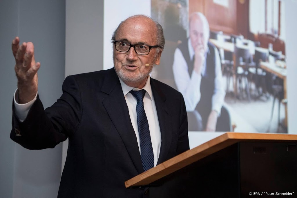 FIFA wil dat onderzoek naar Blatter wordt voortgezet