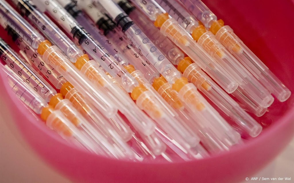 VS beëindigen vaccinatieplicht voor internationale reizigers