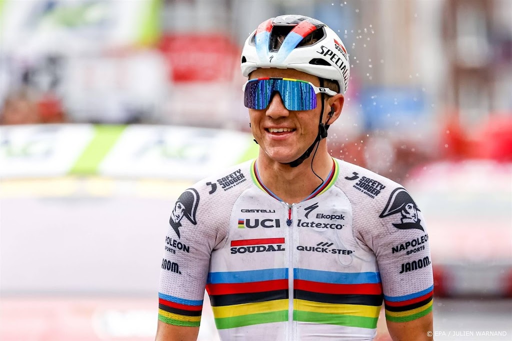 Ervaren helpers voor wereldkampioen Evenepoel in Giro 