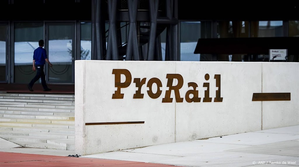 ProRail wil uitzondering op strenge bouwregels op spoor 