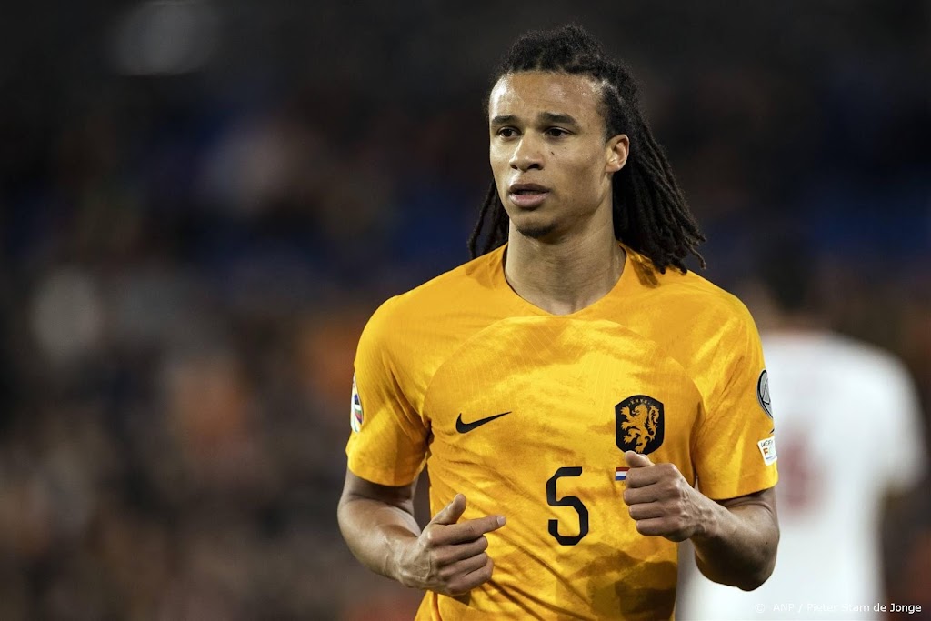 Oranje-international Aké dicht bij rentree bij Manchester City