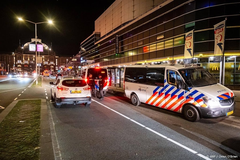 Voorzitter politiebond: was krankzinnige nacht in Scheveningen
