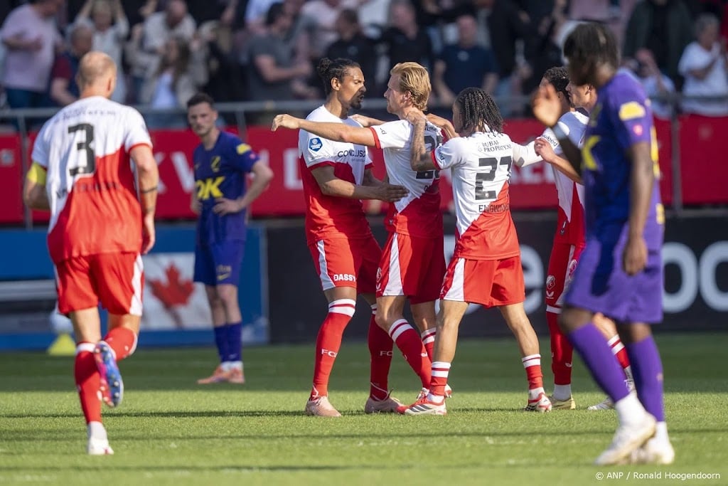 NAC na late nederlaag in Utrecht weer stap dichter bij degradatie