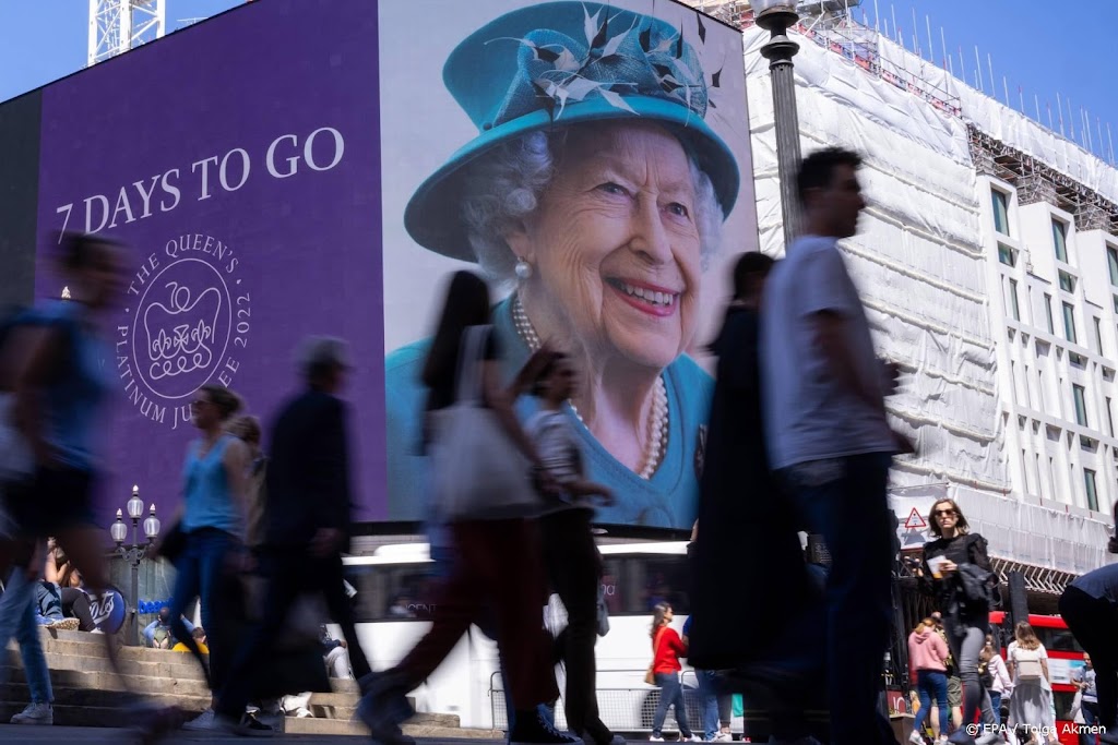 Platina jubileum koningin Elizabeth groots gevierd