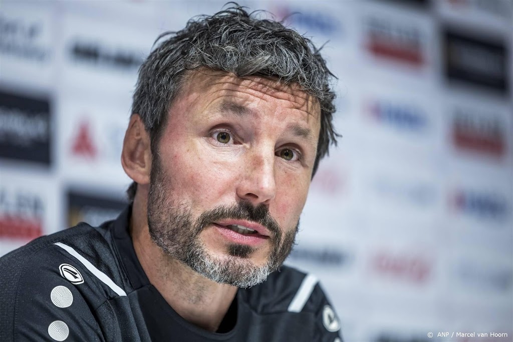 Van Bommel: het is in België Antwerp tegen de rest