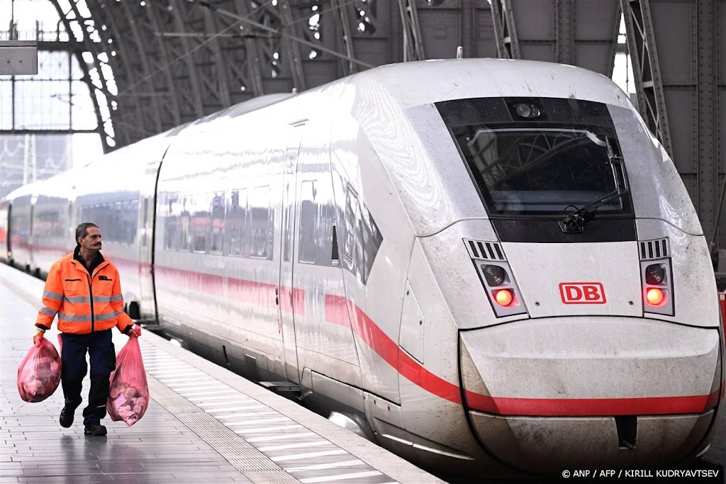 Twee wagons van trein ontspoord in Duitse Baden-Württemberg