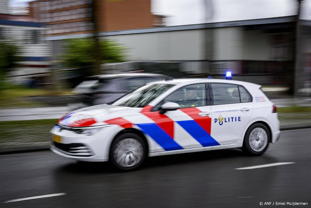 Almeerder zwaargewond door schietpartij in Amsterdam