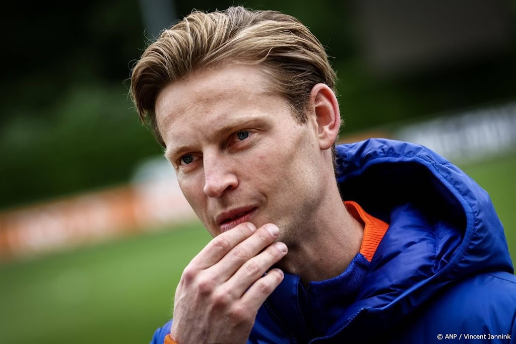 De Jong weet nog niet of hij eerste duel van Oranje op EK haalt 