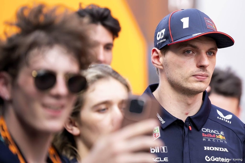 Verstappen bekent schuld na clash met Russell in GP Spanje
