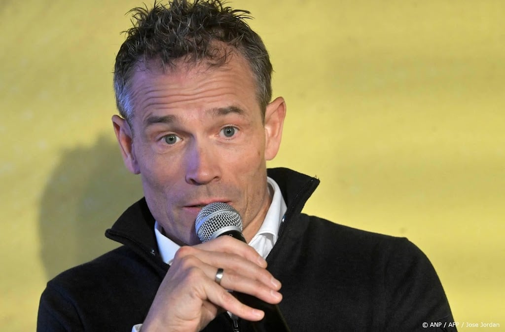 Wielerploeg Visma bevestigt vertrek sportief directeur Niermann