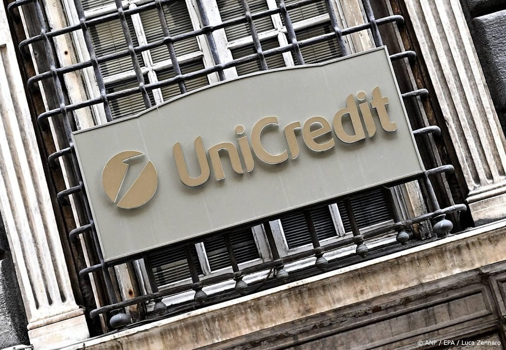 UniCredit vergroot belang in Commerzbank tot ruim 34 procent