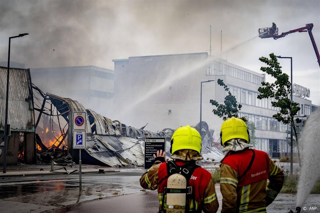 Bijna driekwart miljoen opgehaald voor brand Keilewerf Rotterdam