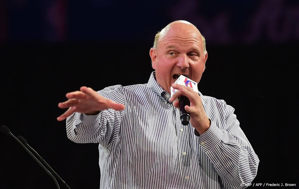 Ex-Microsoft-topman Steve Ballmer rijker dan Bill Gates