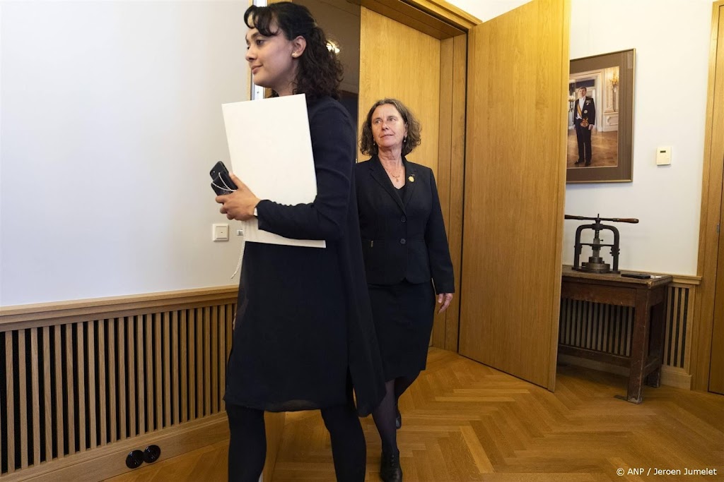 Asielminister Faber: ik zal ambtenaren hard nodig hebben