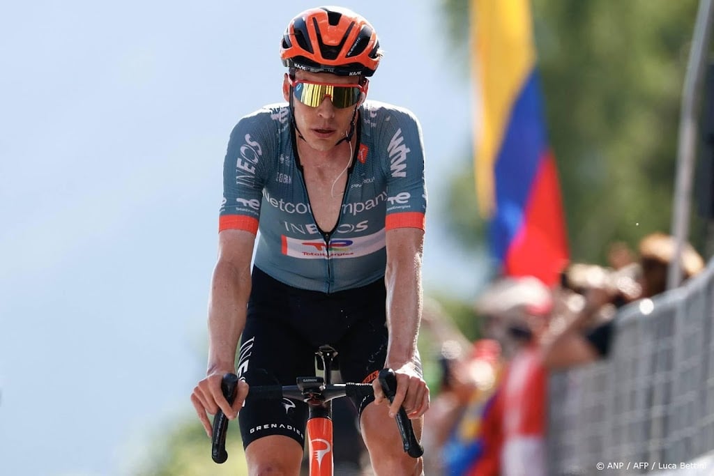 Tourvorm 'ervaren' Arensman nog onzeker maand na Giro