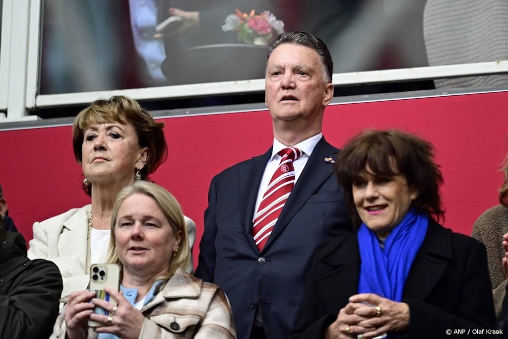 Van Gaal stopt als adviseur van Ajax