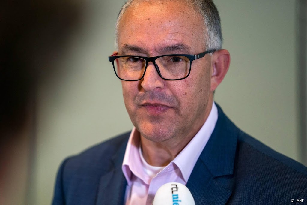 Aboutaleb sluit horecazaken en kantine in Rotterdam om corona