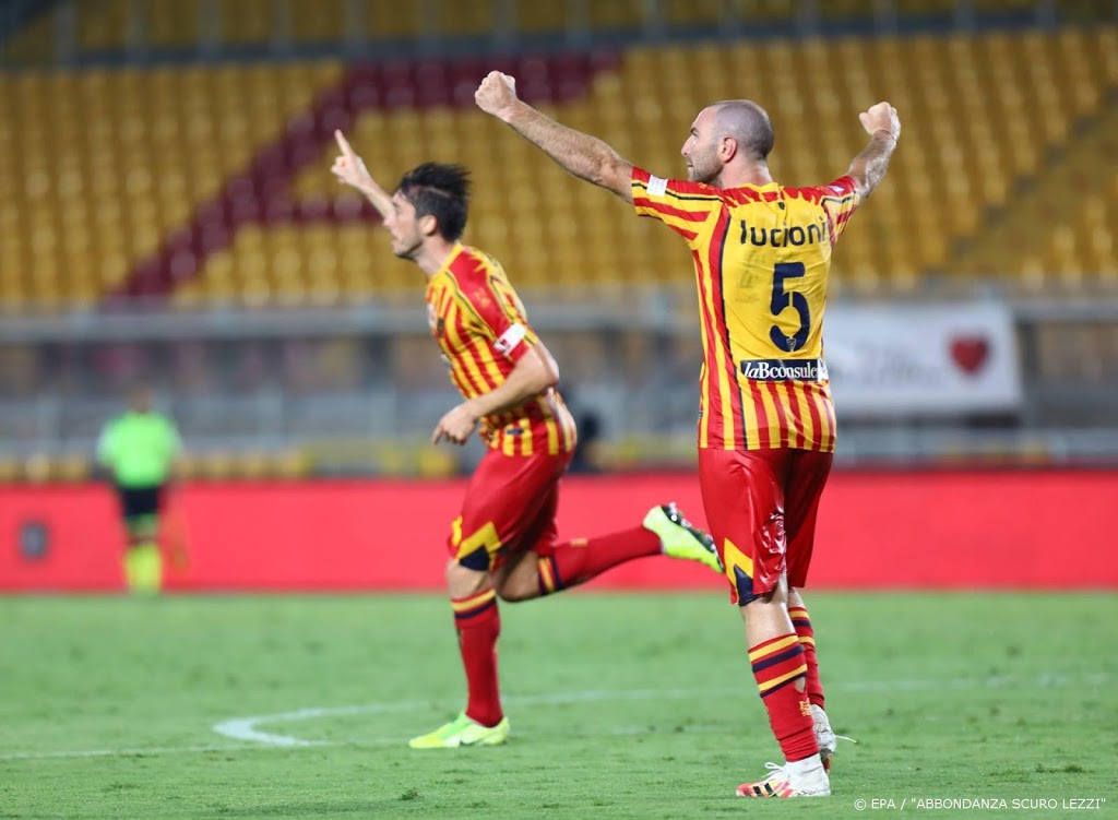Lecce degradeert op slotdag uit Serie A