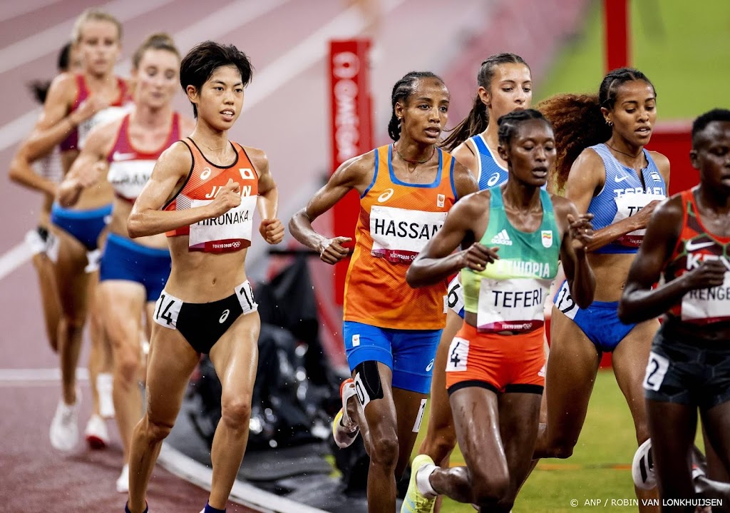 Hassan snelt op 5000 meter naar eerste goud in Tokio