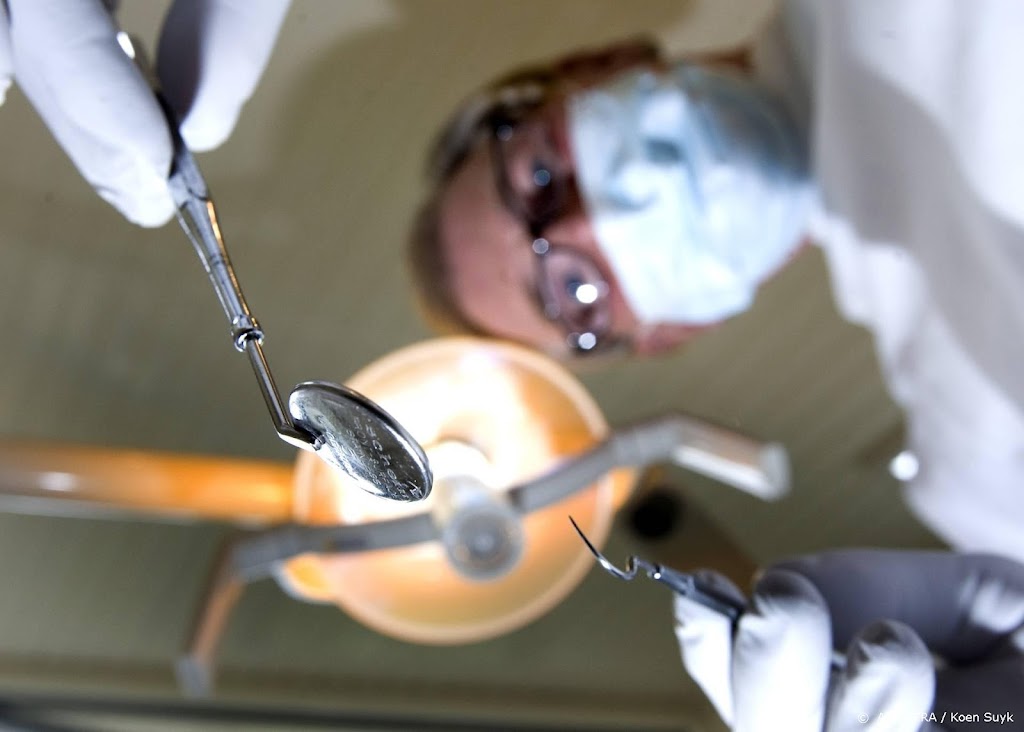 Tandartsenpraktijken gaan op in grootste mondverzorger ter wereld