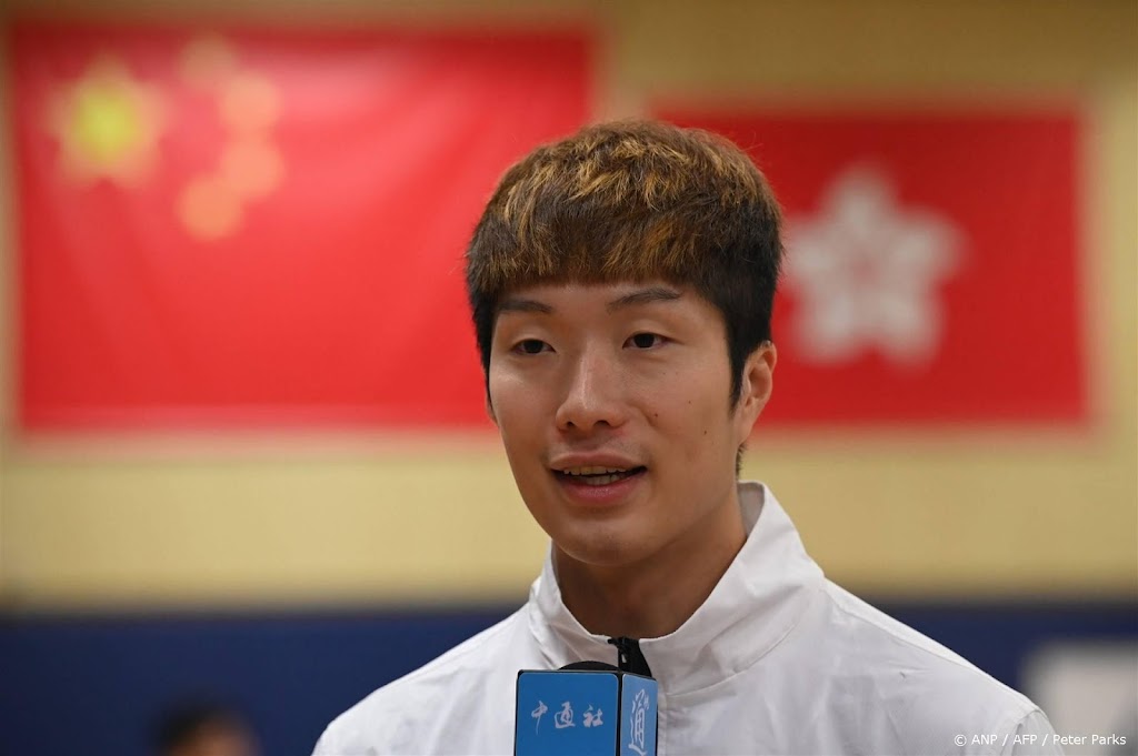 Heldenontvangst in Hongkong voor schermer Cheung na tweede goud