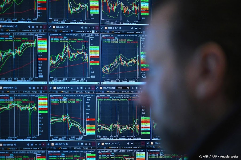 Reuters: dataonderzoeker Dun & Bradstreet bekijkt verkoop