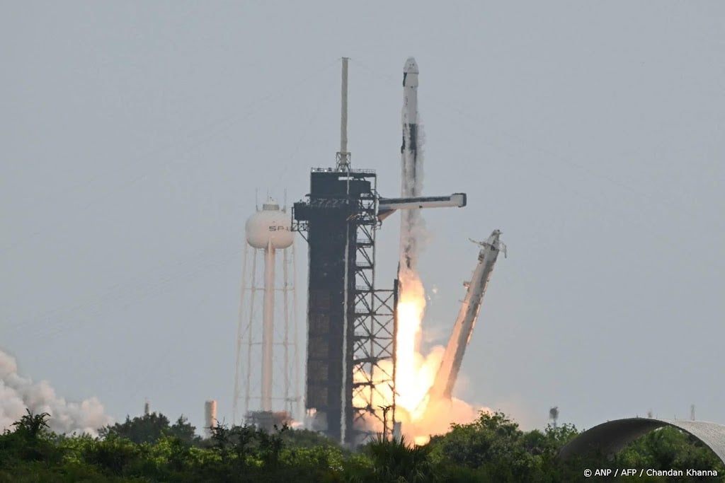 Nieuwe astronautenploeg aangekomen in ISS