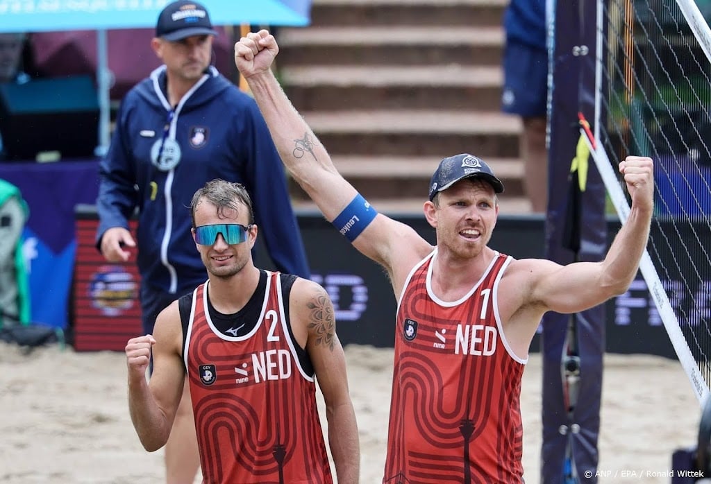 Beachvolleyballers Boermans en De Groot naar halve finale van EK