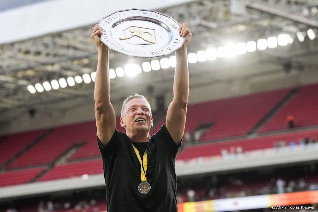 AZ-coach Echteld vindt Johan Cruijff Schaal 'prijs die telt'