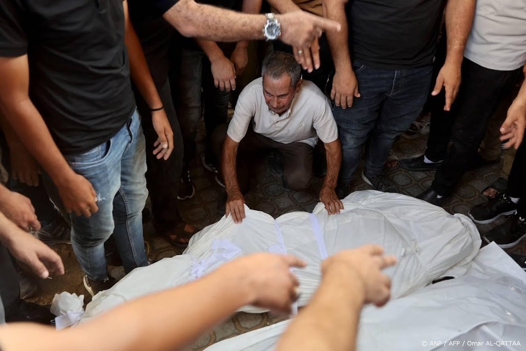 Dodental door luchtaanvallen Israël in Gaza loopt op naar 18