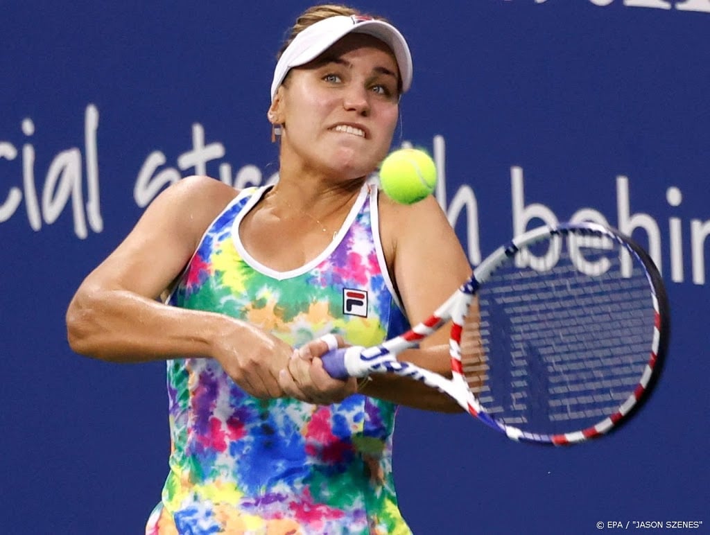 Tennisster Kenin huilt ook in New York de stress van zich af