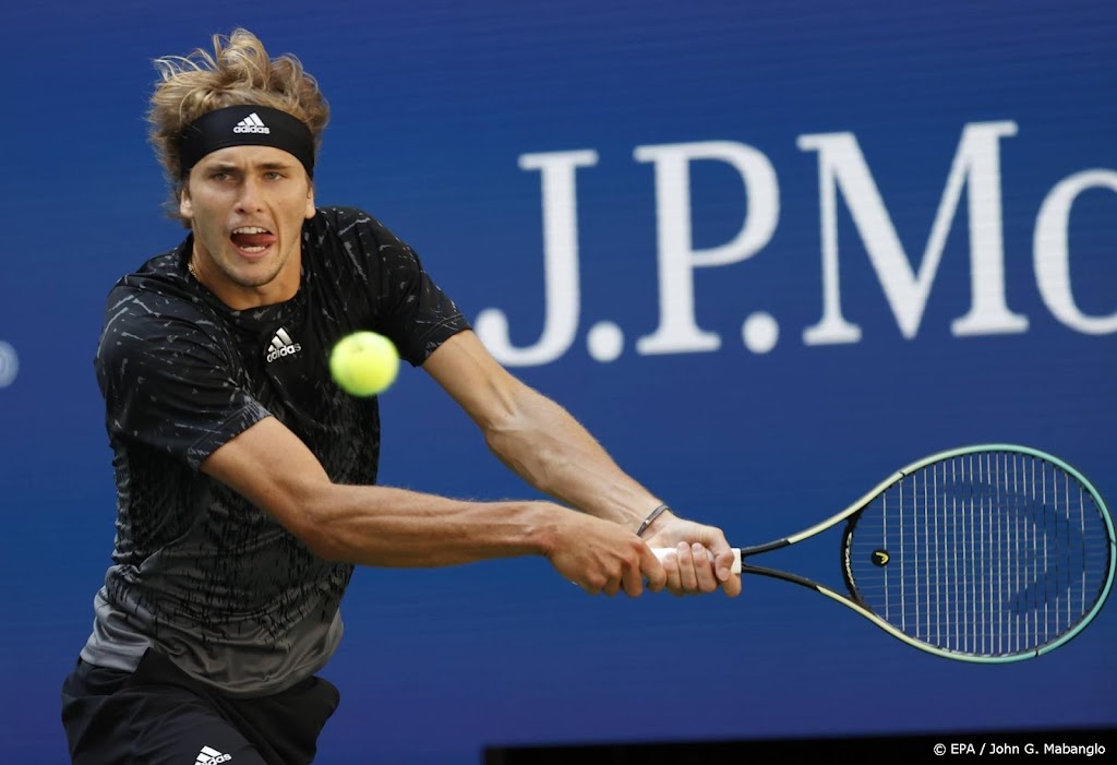 Tennisser Zverev wint opnieuw in drie sets in New York