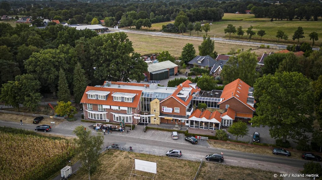 Akkoord bereikt: maximaal 150 bewoners in asielhotel in Albergen