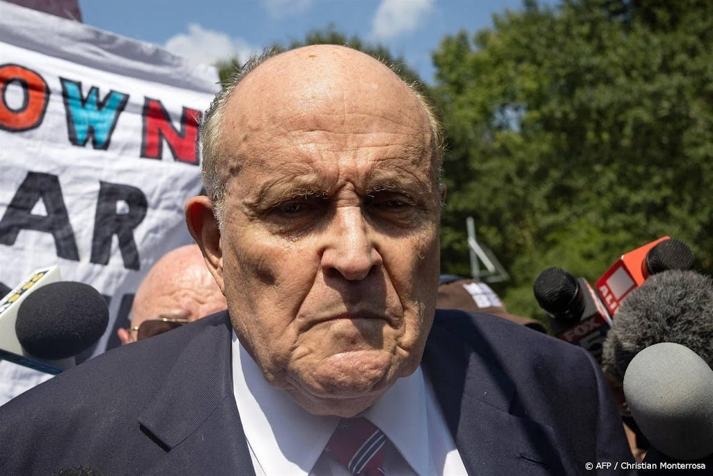 Rudy Giuliani ontkent schuld in verkiezingsfraudezaak 