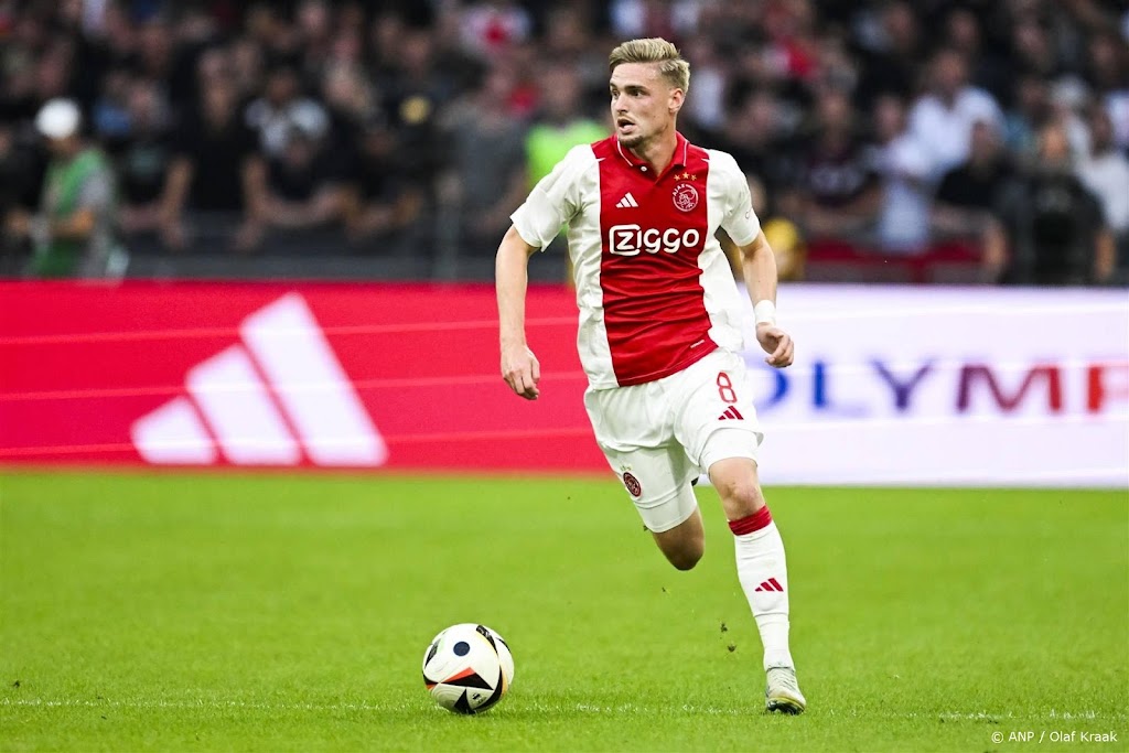 Ajacied Taylor mist duels van Jong Oranje door lichte klachten