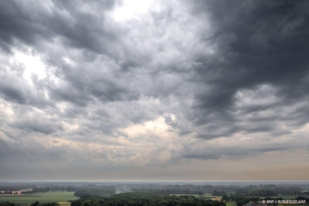 Woensdagmiddag code geel in westen om onweer en windstoten