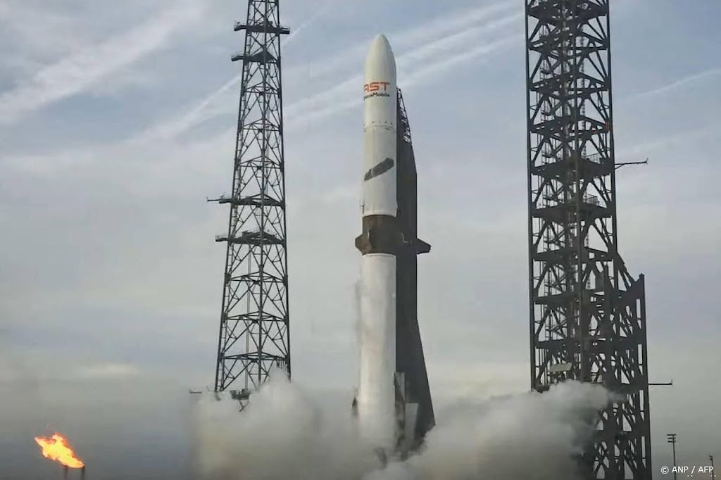 NASA kiest ruimtevaartbedrijf Bezos voor communicatienetwerk Mars