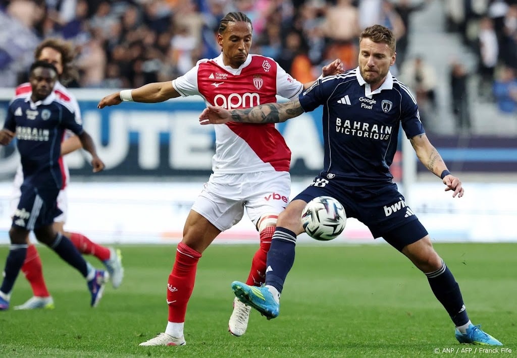 Ajax huurt Duitse verdediger Kehrer van AS Monaco