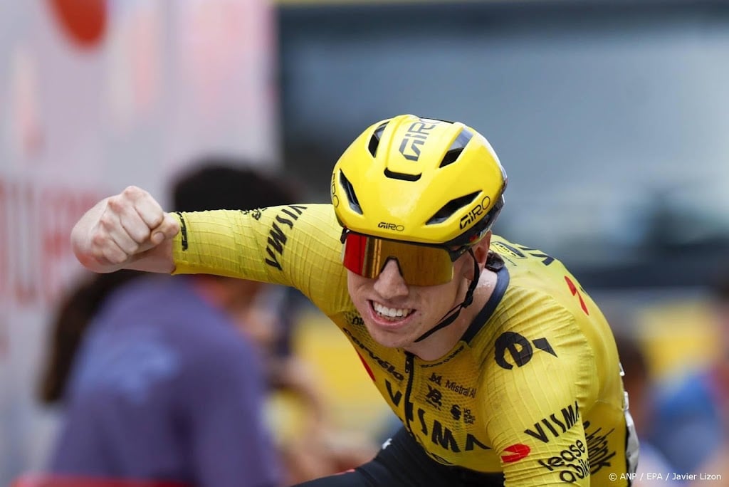 Brennan sprint naar derde ritzege in Vuelta