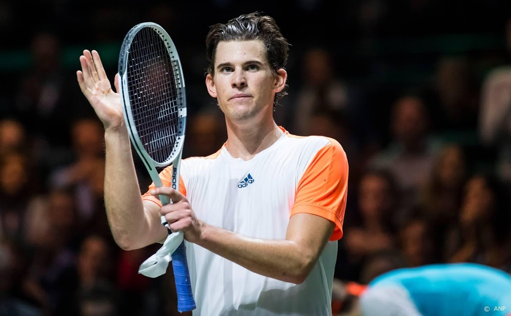 Thiem maakt indruk in Parijs met overtuigende zege op Ruud