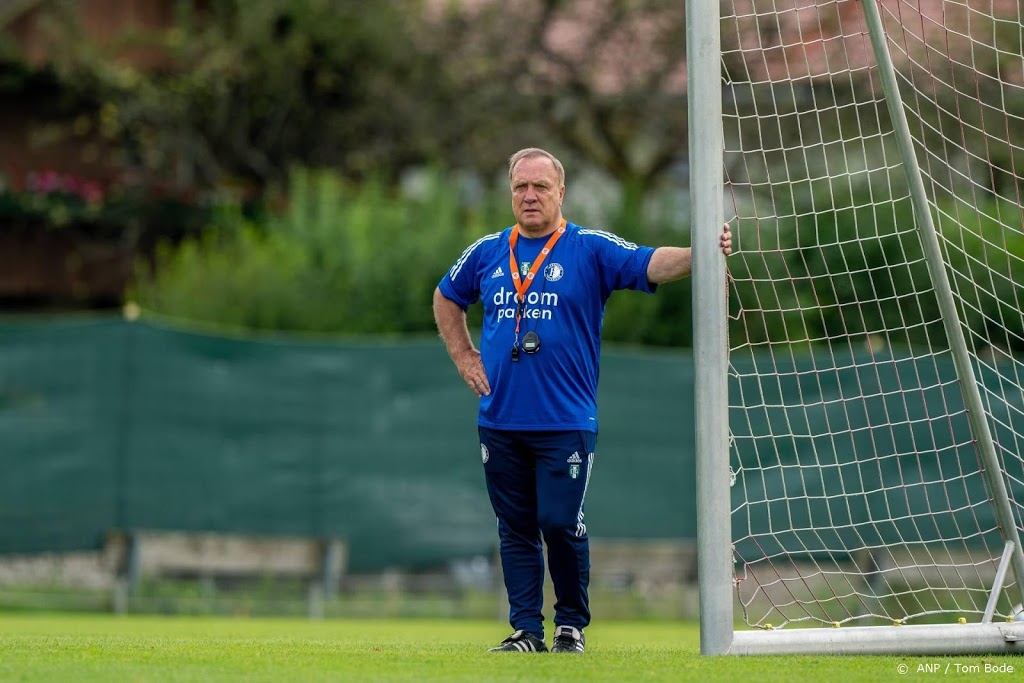 Advocaat ziet kansen voor Europese overwintering Feyenoord