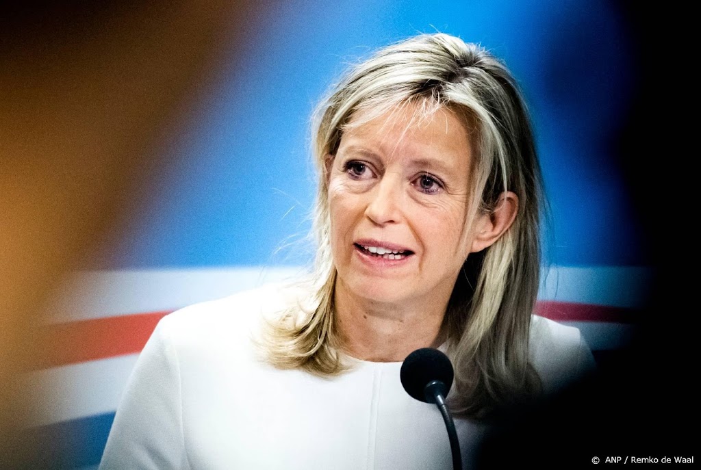 Kabinet: coronacijfers 'beroerd' maar geen verrassing