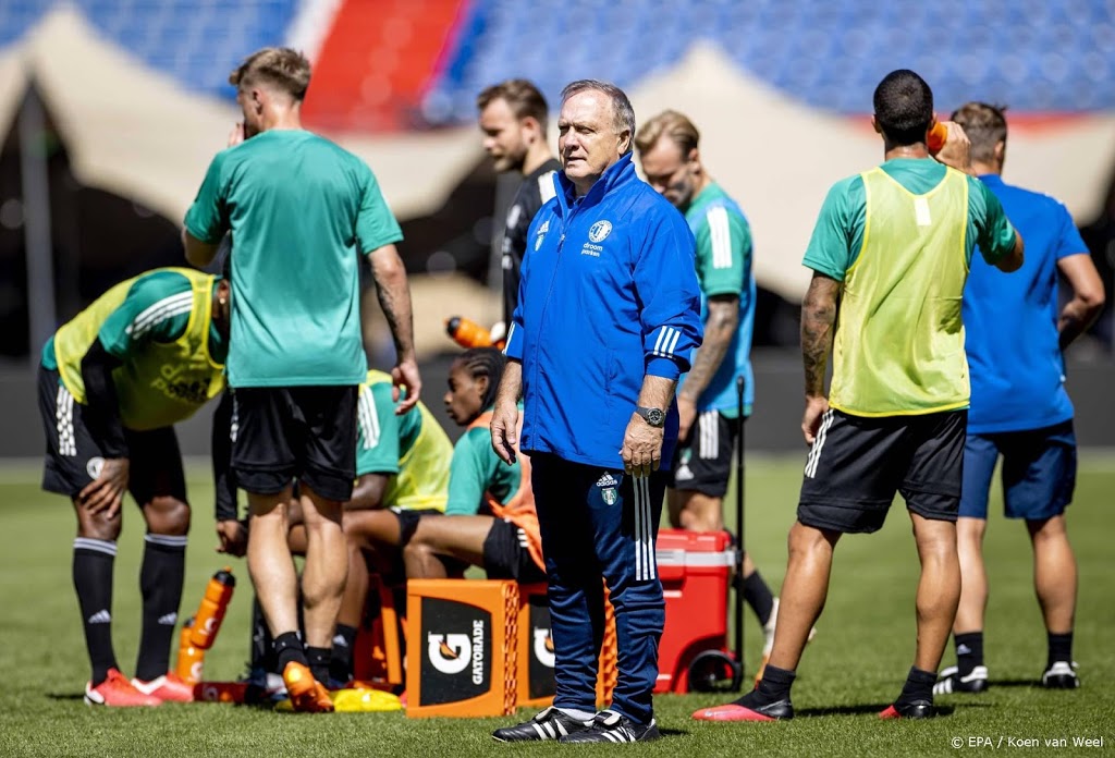 Twee spelers Feyenoord hebben coronavirus