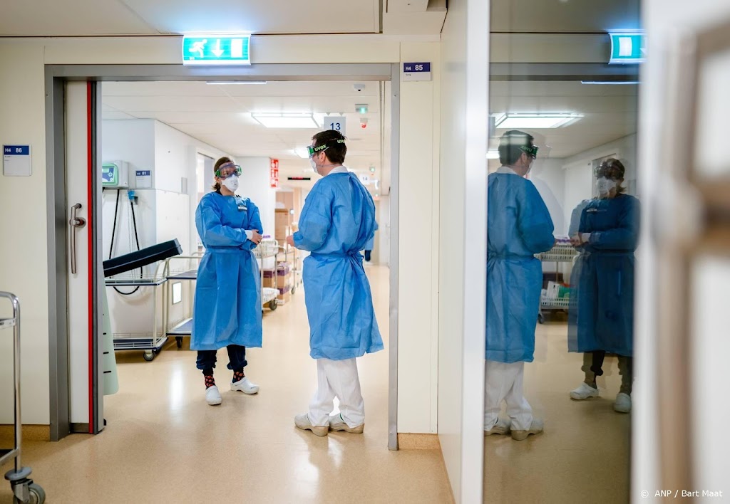Weer minder coronapatiënten in ziekenhuizen