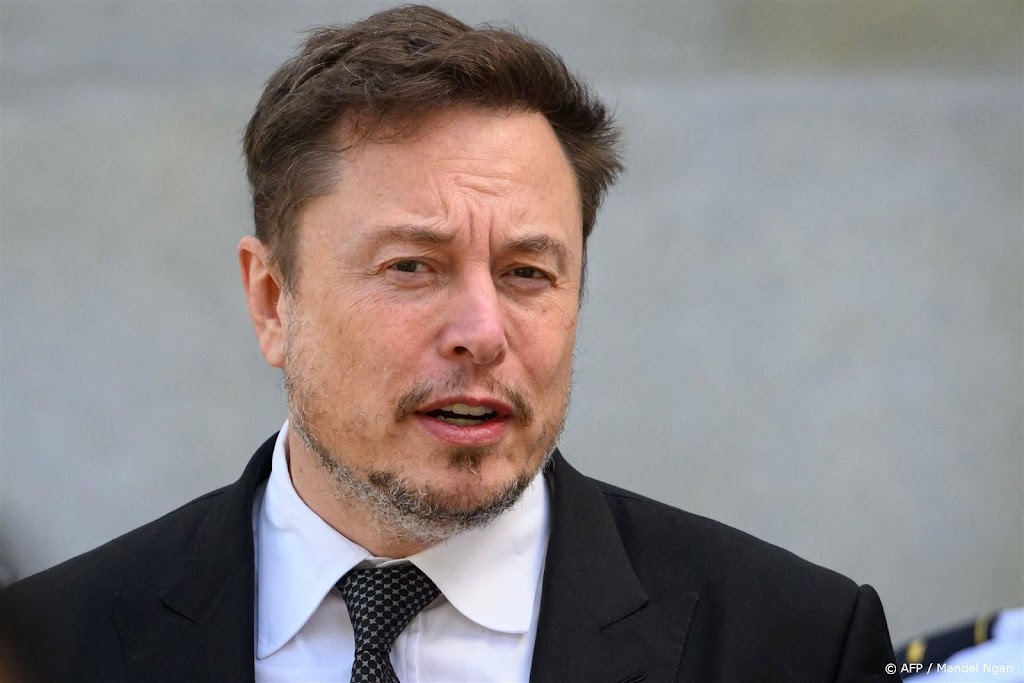 Elon Musk en Kyiv verwikkeld in meme-ruzie