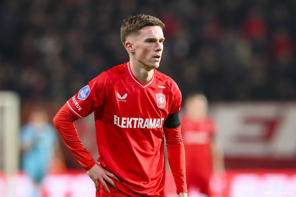 Twente-coach Oosting heeft aanvaller Rots terug tegen Fenerbahçe