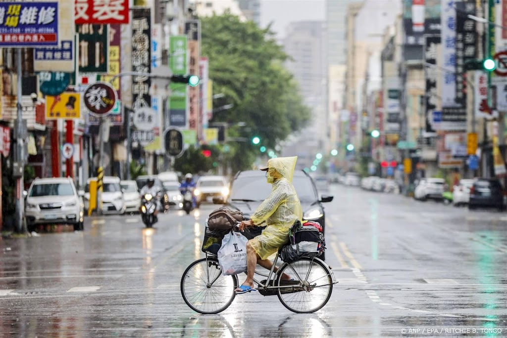 Tyfoon op weg naar Taiwan, eerste doden gemeld