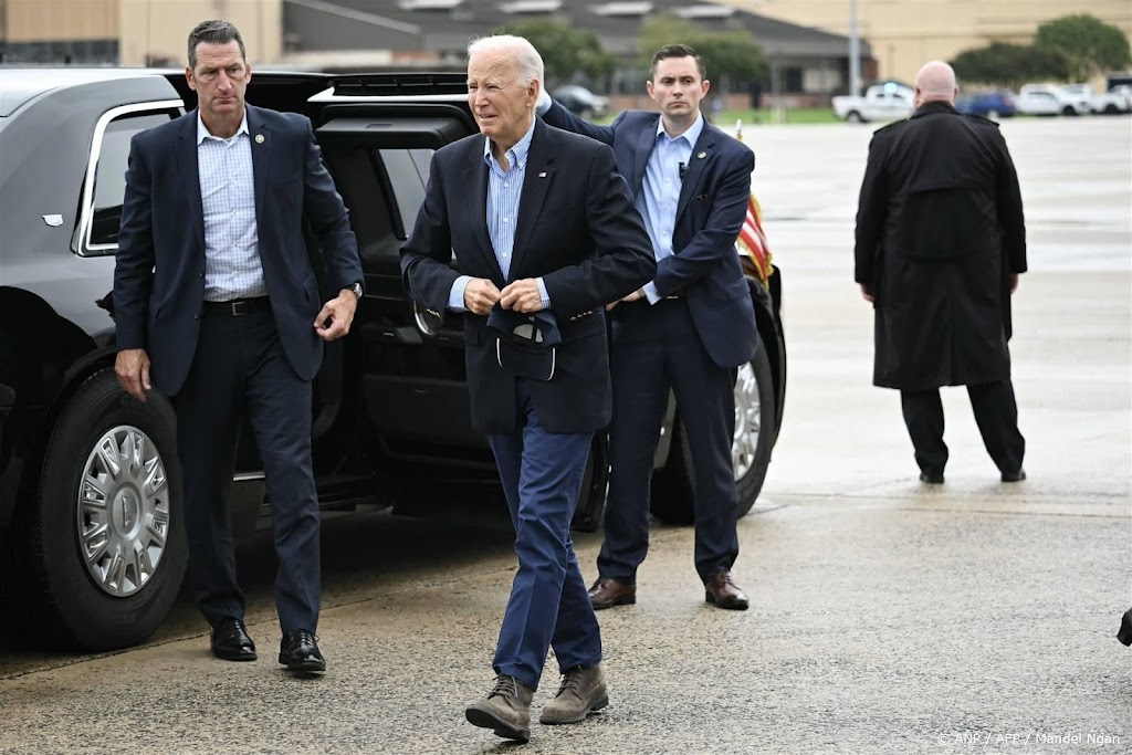 Dodental door orkaan Helene loopt op, Biden stuurt militairen